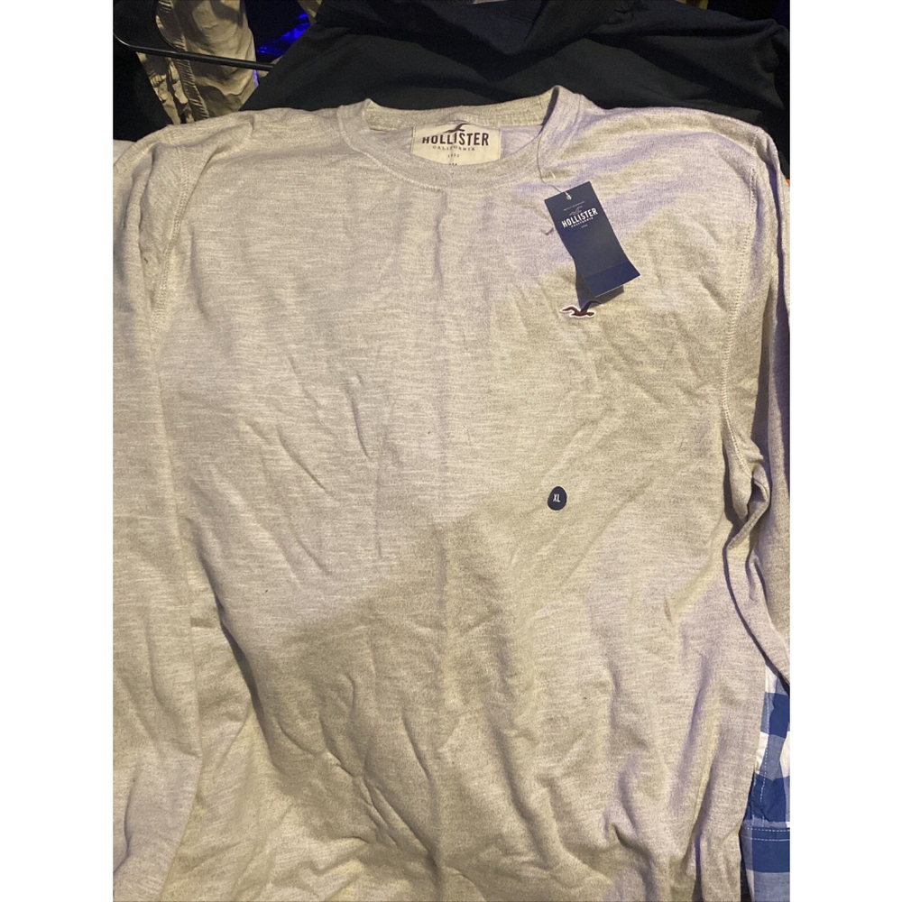 Hollister Must Have Collection T-Shirt Crewneck Long Sleeve XL New With Tags